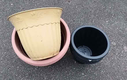 Photo of free Larger Pots (Hockley Port B18) #1