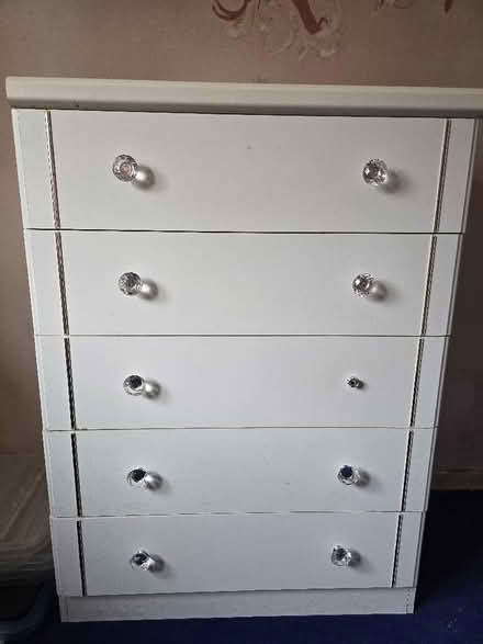 Photo of free Chest of drawers (Elmers End BR3) #1