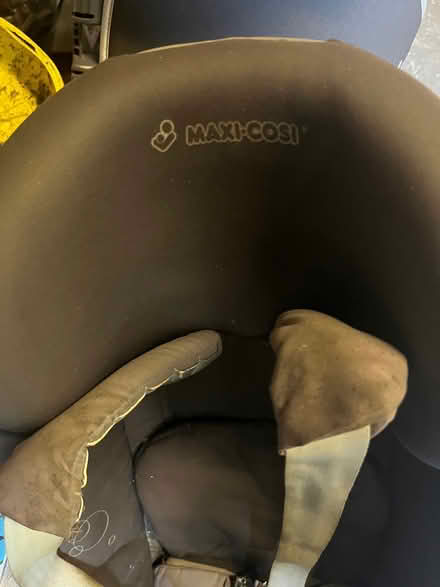 Photo of free Isofix car seat (Hale End E4) #1