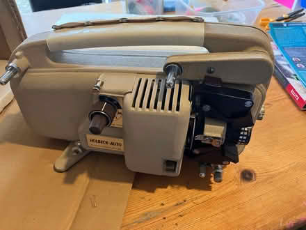 Photo of free Cine projector - no power cable (Princes Risborough HP27) #3