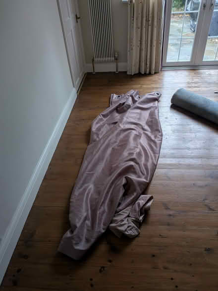 Photo of free Pink curtains (Hackbridge) #1