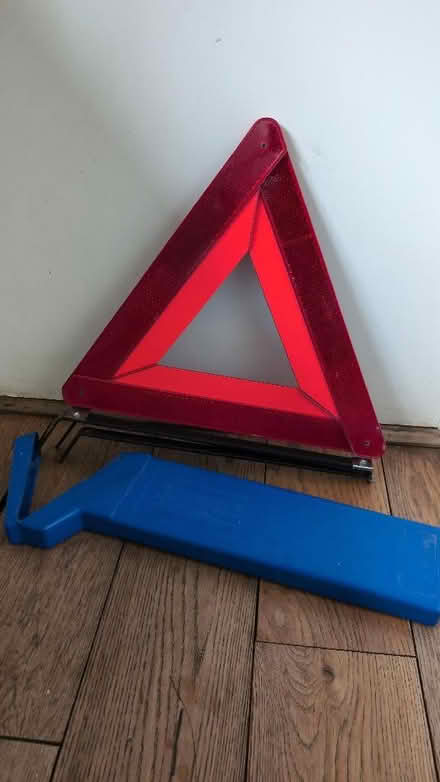 Photo of free RAC Warning Triangle for Car (Dean Court OX2) #1
