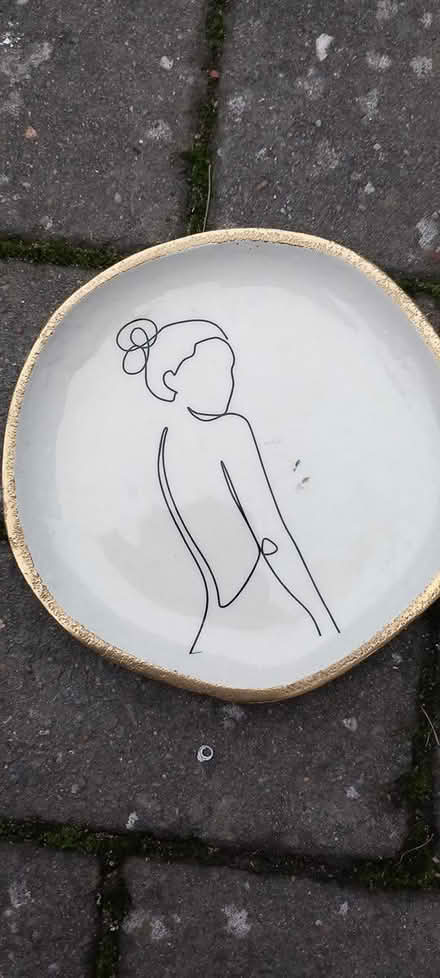 Photo of free Home decor (Plumstead Common SE18) #2