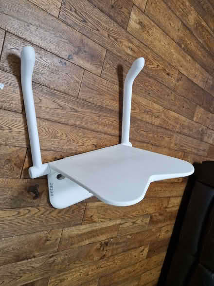 Photo of free Shower chair (North Cheam SM1) #2