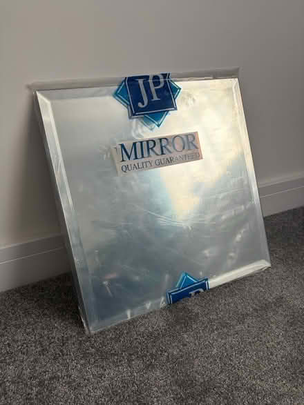 Photo of free Mirror - Square (Shinfield RG2) #2