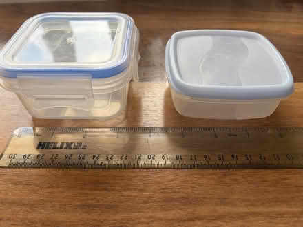 Photo of free Assorted storage containers with lids (Craigleith EH4) #2