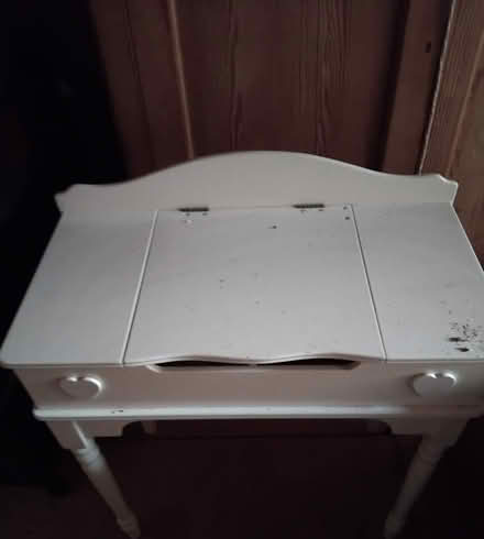 Photo of free Items of furniture (Margate CT9) #2