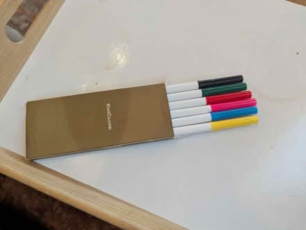 Photo of free Markers (near Central Park) #1