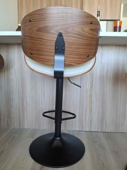 Photo of free Swivel Bar Stool BACKREST MISSING (New Rochelle) #2
