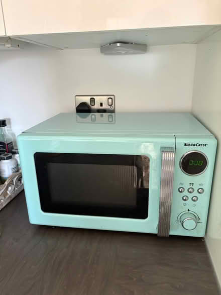 Photo of free Working Microwave (North Bristol BS7) #1