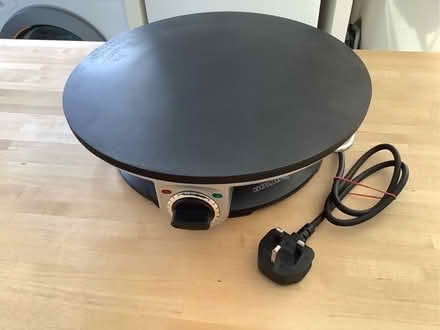 Photo of free Electric Crepe Maker (Hutton BS24) #2