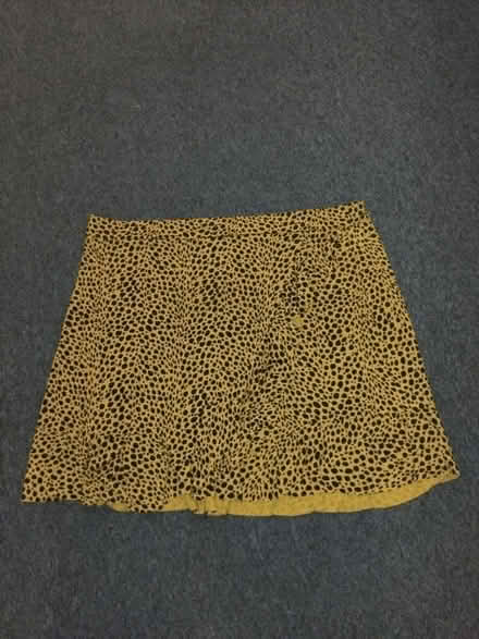 Photo of free Womens Refuge clothing bric a brac (Edmonton N9) #3
