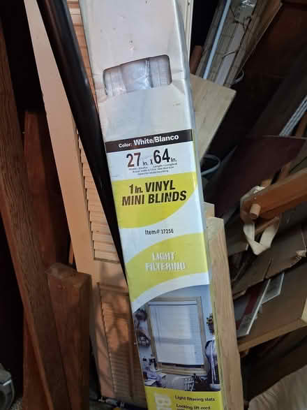 Photo of free mini blinds (Wallingford) #1