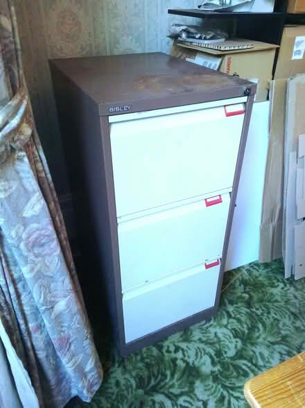 Photo of free Metal fing cabinet, three drawers, bisley (Leytonstone E11) #1