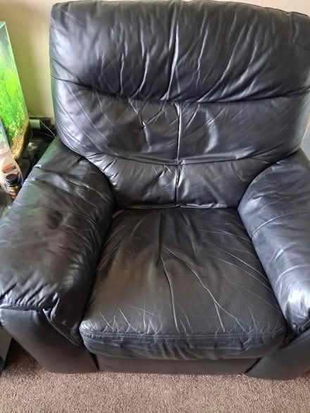 Photo of free Black Electric Recliner (Bowerham LA1) #1