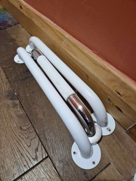 Photo of free Three handrails (North Cheam SM1) #1