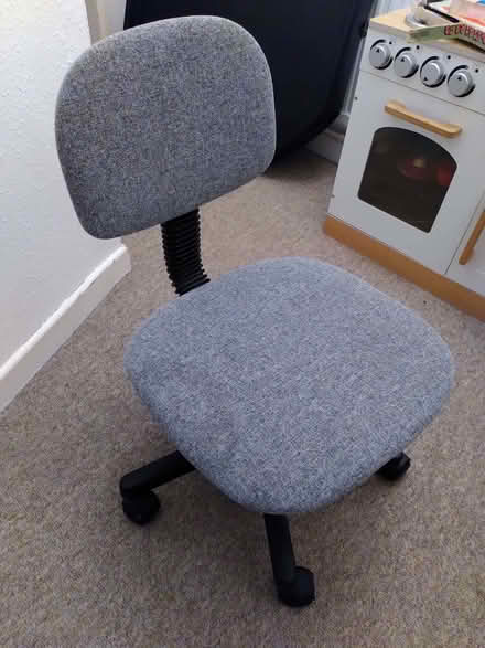 Photo of free Small office chair (West Oxfordshire OX28) #1
