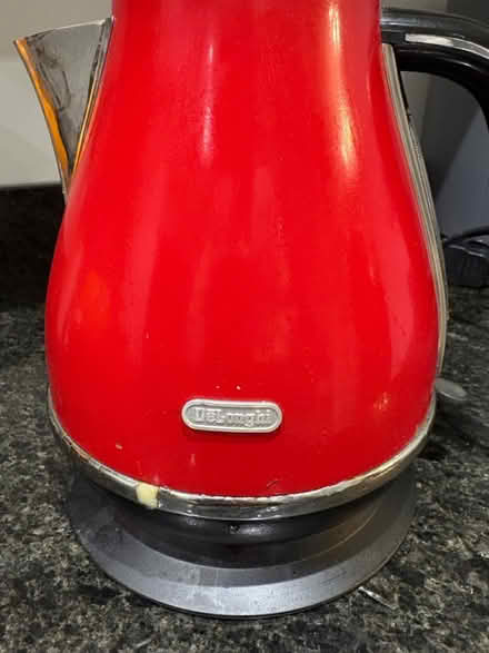 Photo of free Red DeLonghi kettle (Castle Quarter - MK40) #3