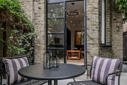 Photo of free Black Outdoor Garden Dining Set (Palmers Green N13) #3