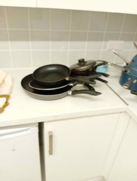 Photo of free selection of pans, fry pans and steamer (Sele Farm SG14) #1