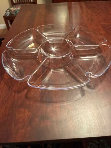 Photo of free Round serving platter (Smoky Hill Rd & Tower Rd) #1