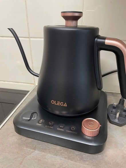 Photo of free Electric kettle as new (Kingsteignton TQ12) #1