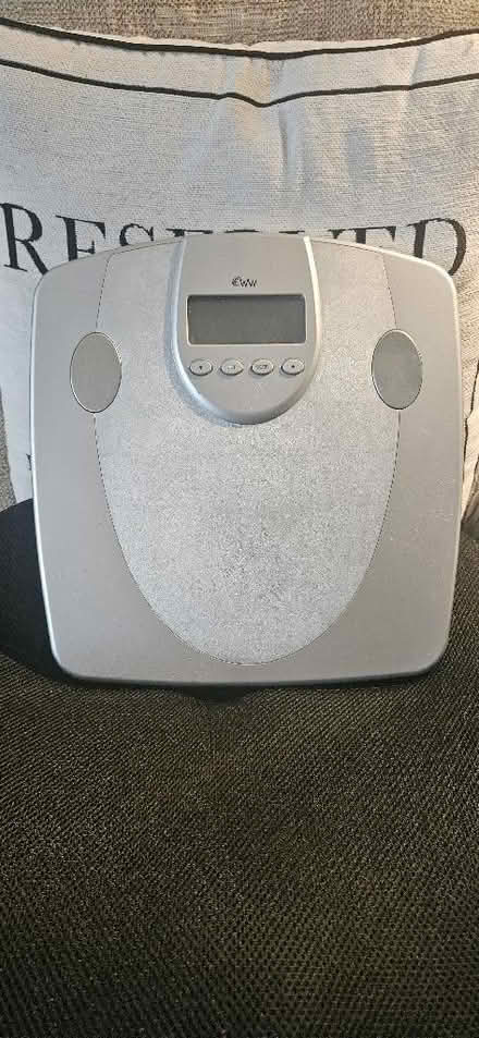 Photo of free Faulty Breadmaker, Electric Can opener, Weight Watchers Sca (Weeds Wood ME5) #3