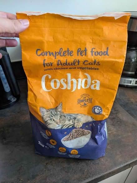 Photo of free Cat Food - Half-ish Bag (Frizinghall BD18) #1