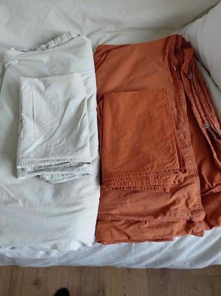 Photo of free King Size Duvet Covers (Knightsfield Welwyn Garden AL8) #1