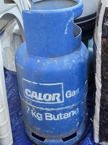Photo of free Gas bottle (Owlsmoor GU47) #1