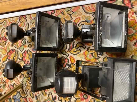 Photo of free 4 black security lights (require bulbs) (Kings Norton B38) #1