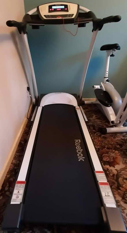 Photo of free Reebok Z8 Run Treadmill (HR1 (Tupsley)) #2