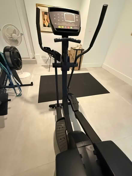 Photo of free Diamondback Elliptical machine (Plantation, Broward County, FL) #1