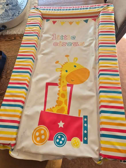 Photo of free Changing mat (Ecclesall S11) #1