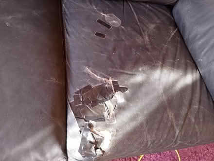 Photo of free Old leather L shaped sofa (Princes Risborough HP27) #3