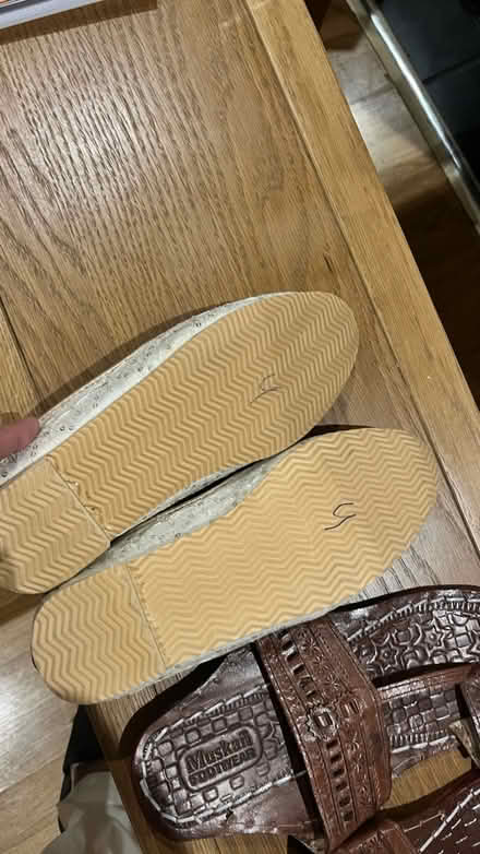 Photo of free Kids footwear (Heston) #4
