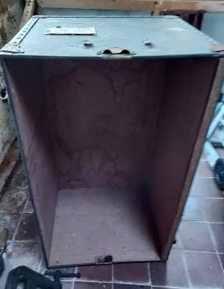 Photo of free Vintage trunk - base only, no lid (Burnham SL1) #2