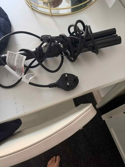 Photo of free Babyliss hair 3 prong tong. (Gospel Oak NW5) #1