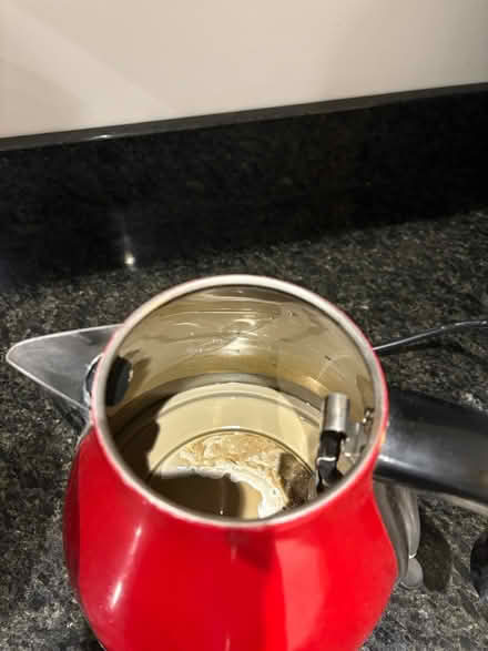 Photo of free Red DeLonghi kettle (Castle Quarter - MK40) #4