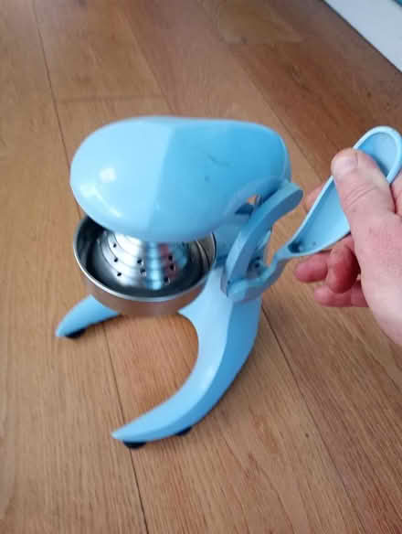 Photo of free Orange Squeezer (Garden City OX5) #2