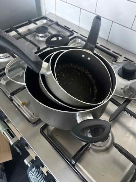 Photo of free Old pan set (Sk14 5pb) #1