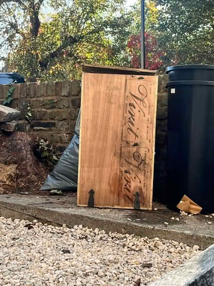 Photo of free wooden box vintage upcycle (Tufnell Park, N19 5) #1