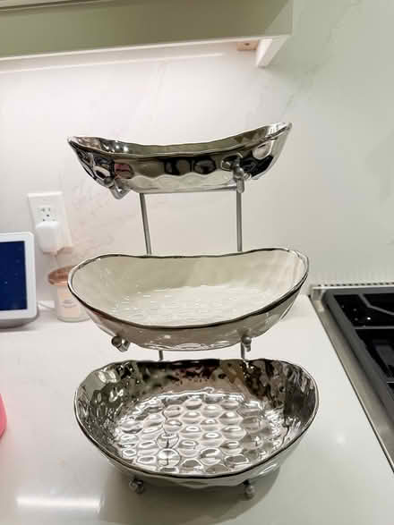 Photo of free White and Silver Fruit Bowl Stand (South West Oakville) #1