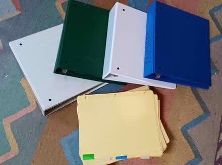 Photo of free Large loose leaf binders (19095) #2