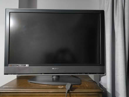 Photo of free Sony Bravia (Chapel End E17) #1