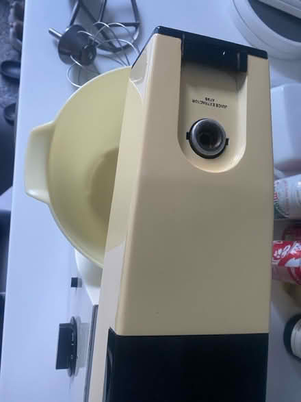 Photo of free Kenwood Chef (SM6 Hackbridge) #4