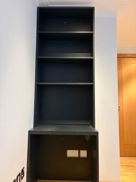 Photo of free Book shelf and integrated desk (King's Cross WC1X) #1