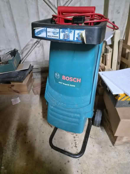 Photo of free Partially working garden shredder (Kennington OX1) #2
