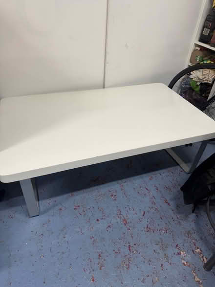 Photo of free Large white gloss coffee table (Cherwell District OX15) #1