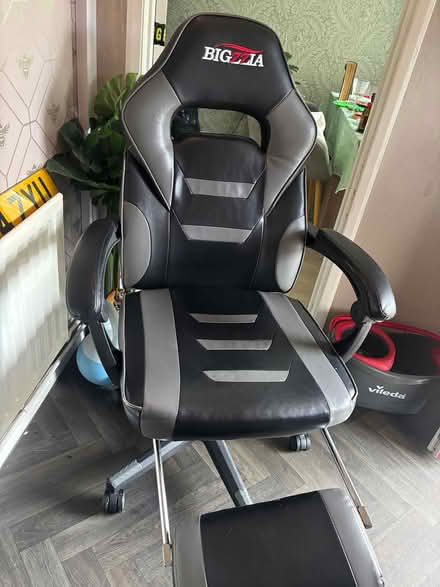 Photo of free Gaming chair (Mackworth DE22) #1
